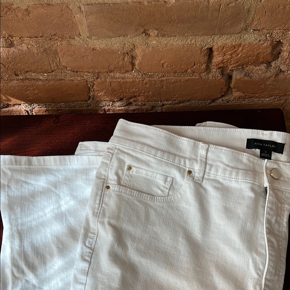 Ann Taylor White Slim Boot Cut Jeans - Size 14
